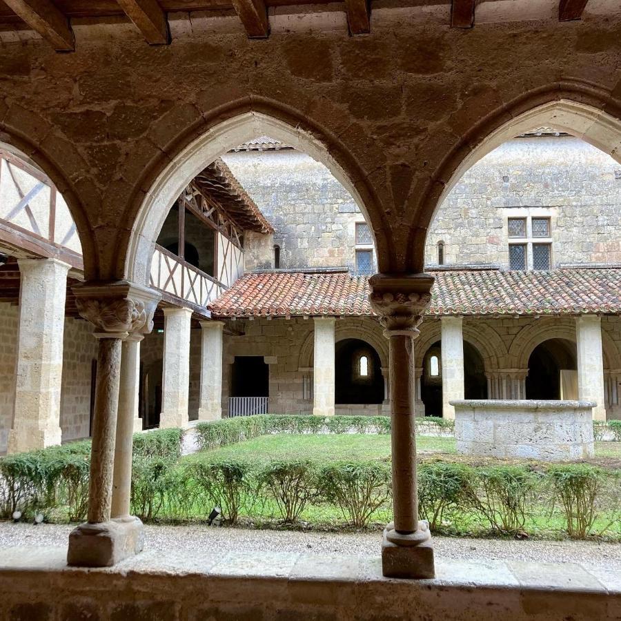 Le Petit Cochon Valence-sur-Baise Exterior foto